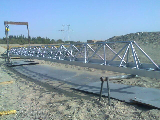 尼玛专业承揽大中小型喷涂翻新施工业务！